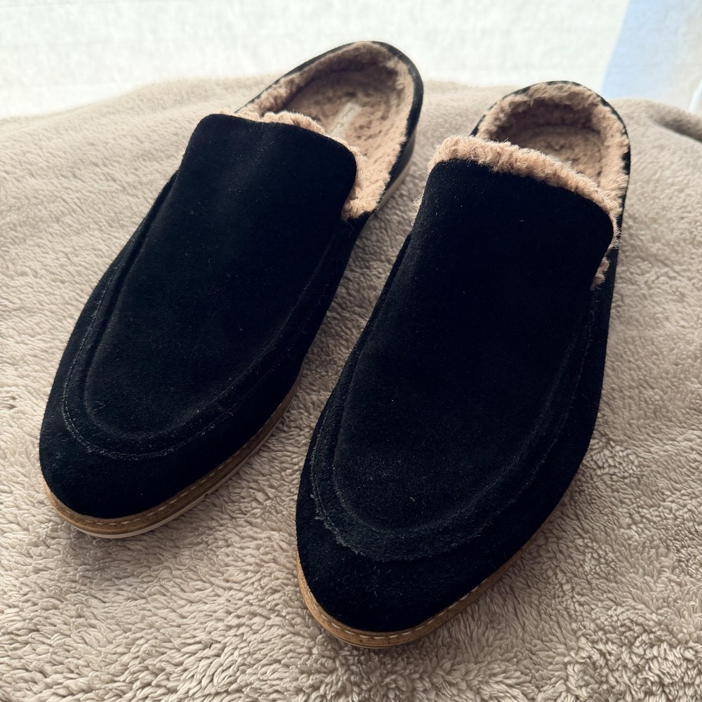 Me Too Hayley Mule Shoes Womens Size 11 EUR 42 Black Leather Faux Fur Slippers